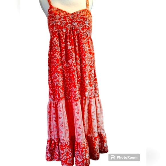 Band of the free Dresses & Skirts - Band of The Free Women’s Floral Smocked Sundress Size Large